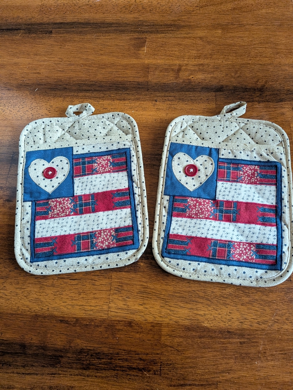 Patriotic Patchwork Pot Holders – Like New Set Of 2 4th Of July